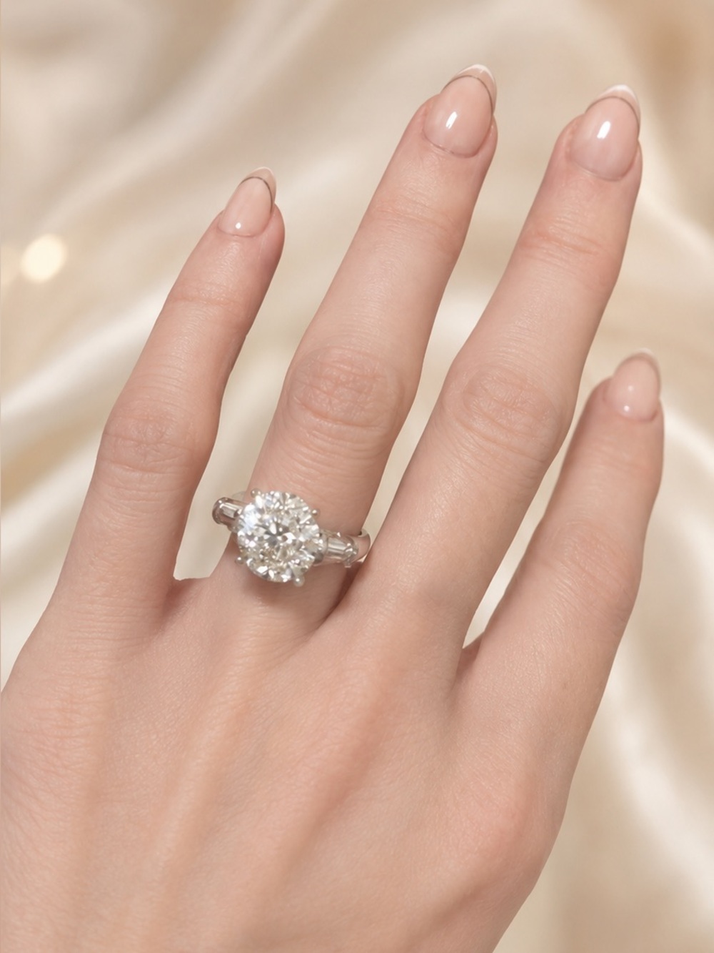Costco Platinum 1.68 CTW VS2 I Diamond Round & Baguette Cluster Ring